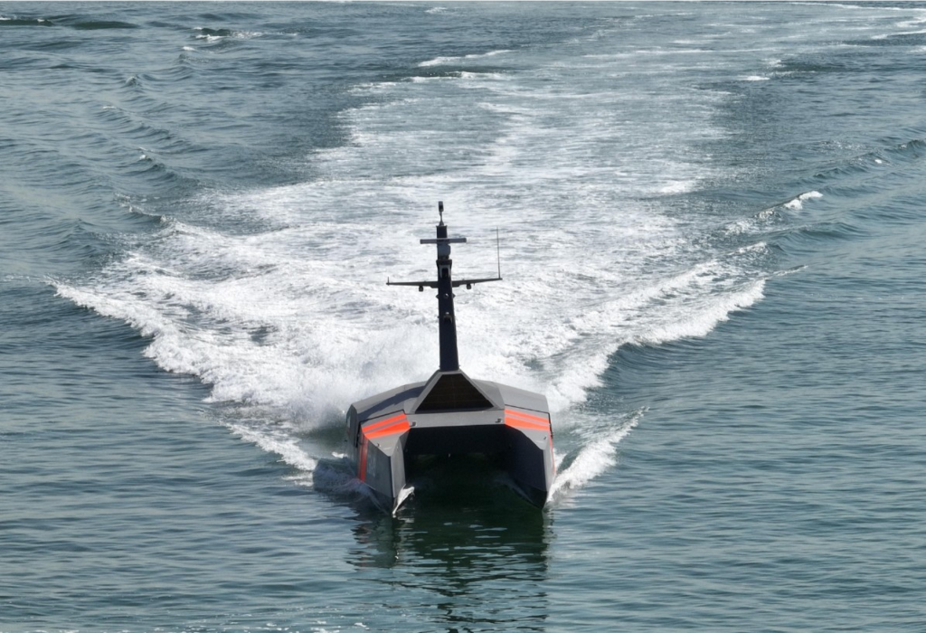 NeedleFish USV — Running head-on at speed