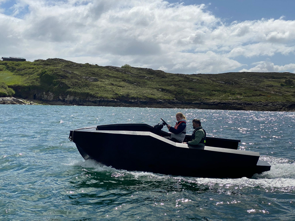 Teal Marine 5m — Underway with two crew